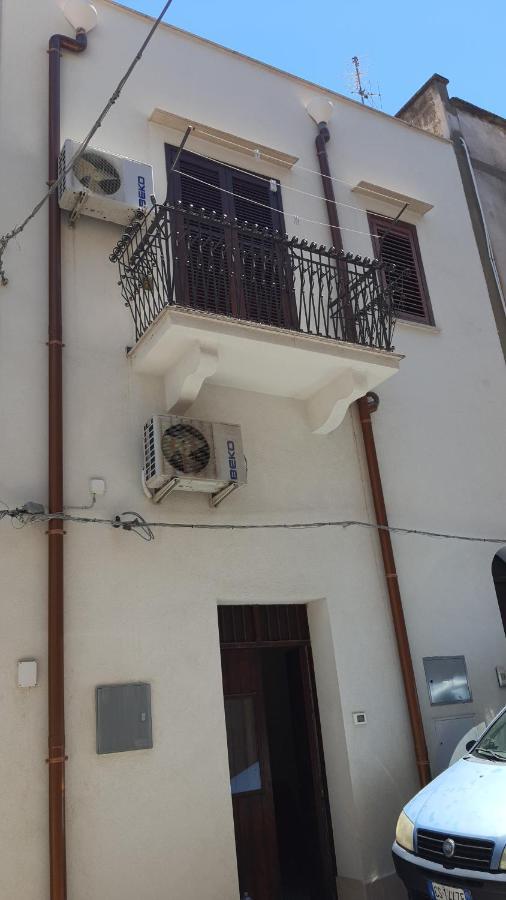 Casa Vacanza Raggio Di Sole Castellammare del Golfo Exterior foto